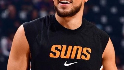 v站体育-布克：我比很多全明星投票比我高的球员实力强；有些人有祖国球迷支持