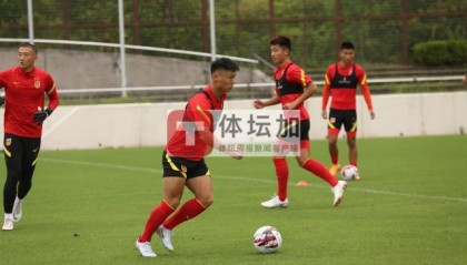 v站体育-国足上午结束最重要一课 扬科维奇演练“破韩”大法